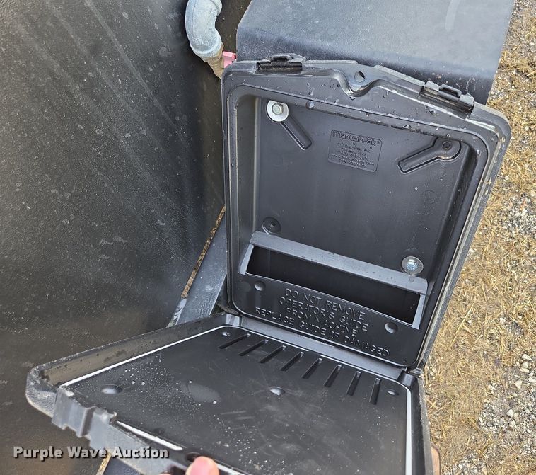 image for item EN3653 2018 LeeBoy 500 Tack Tank asphalt distributor trailer