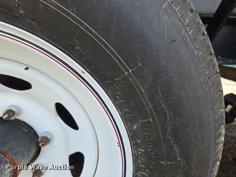 image for item EN3653 2018 LeeBoy 500 Tack Tank asphalt distributor trailer