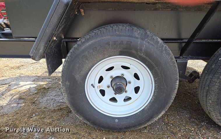 image for item EN3653 2018 LeeBoy 500 Tack Tank asphalt distributor trailer