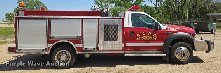 image for item EN8928 2005 Ford F550 Super Duty XL rescue pumper fire truck