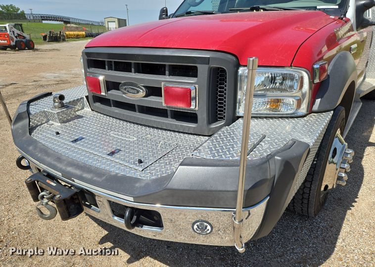 image for item EN8928 2005 Ford F550 Super Duty XL rescue pumper fire truck