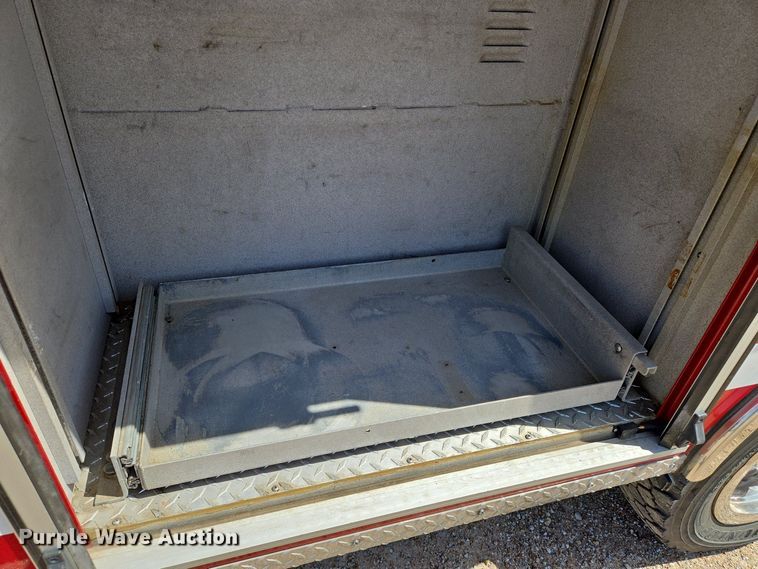 image for item EN8928 2005 Ford F550 Super Duty XL rescue pumper fire truck