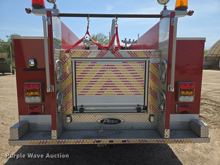 image for item EN8928 2005 Ford F550 Super Duty XL rescue pumper fire truck