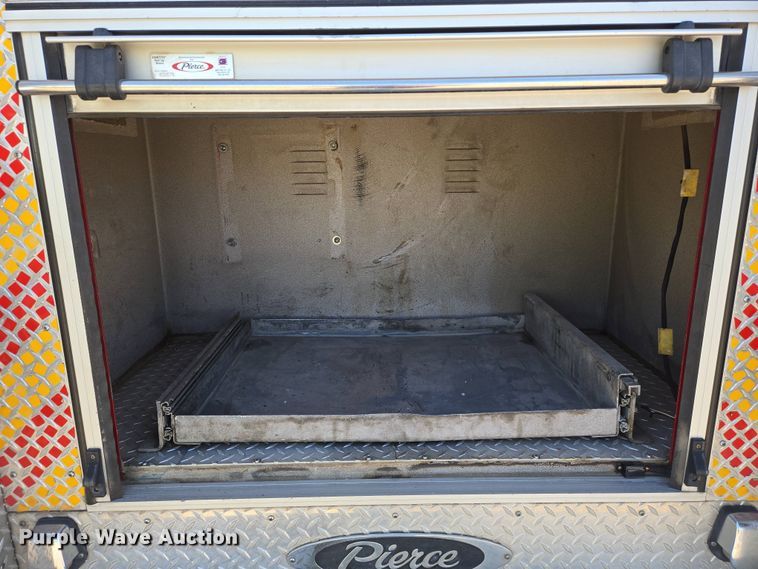 image for item EN8928 2005 Ford F550 Super Duty XL rescue pumper fire truck