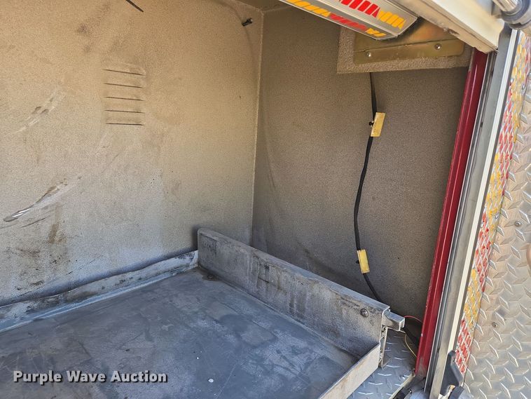 image for item EN8928 2005 Ford F550 Super Duty XL rescue pumper fire truck