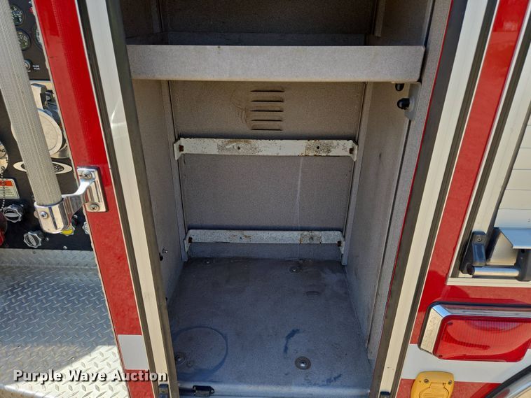 image for item EN8928 2005 Ford F550 Super Duty XL rescue pumper fire truck