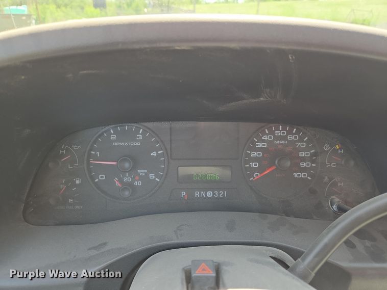 image for item EN8928 2005 Ford F550 Super Duty XL rescue pumper fire truck