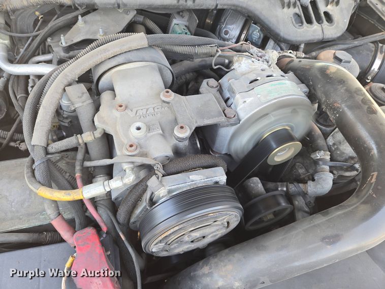 image for item EN8928 2005 Ford F550 Super Duty XL rescue pumper fire truck