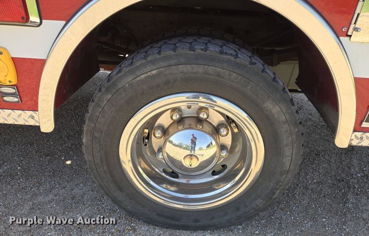 image for item EN8928 2005 Ford F550 Super Duty XL rescue pumper fire truck