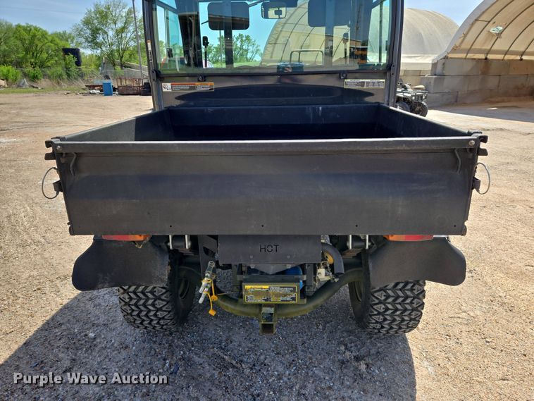 image for item EN8929 2011 Kubota RTV1100 utility vehicle