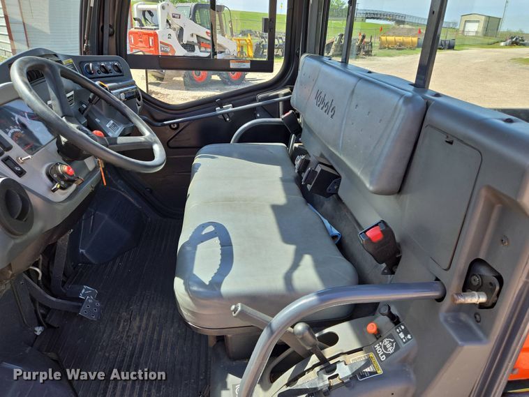 image for item EN8929 2011 Kubota RTV1100 utility vehicle