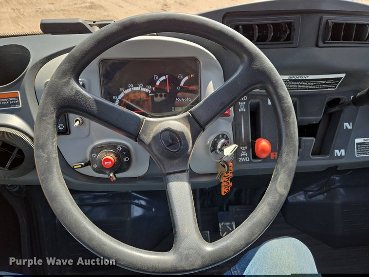 image for item EN8929 2011 Kubota RTV1100 utility vehicle