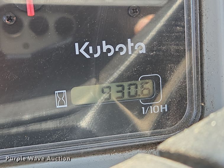 image for item EN8929 2011 Kubota RTV1100 utility vehicle