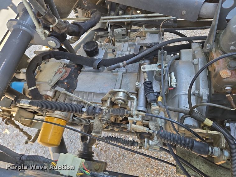 image for item EN8929 2011 Kubota RTV1100 utility vehicle