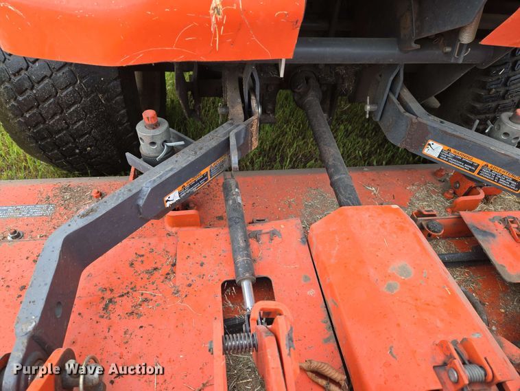 image for item EN8957 2015 Kubota F2690 lawn mower