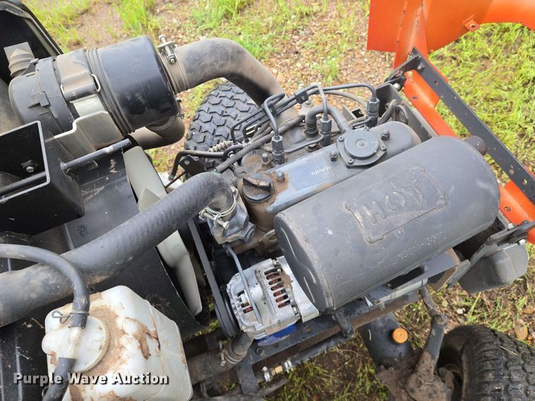 image for item EN8957 2015 Kubota F2690 lawn mower