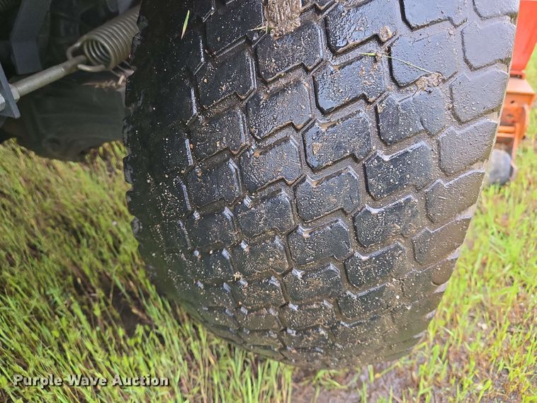 image for item EN8957 2015 Kubota F2690 lawn mower