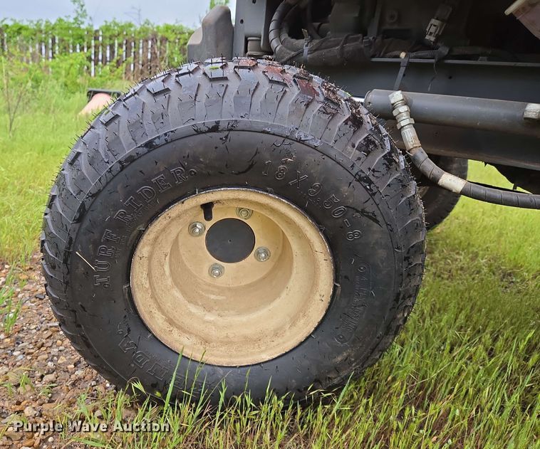 image for item EN8957 2015 Kubota F2690 lawn mower