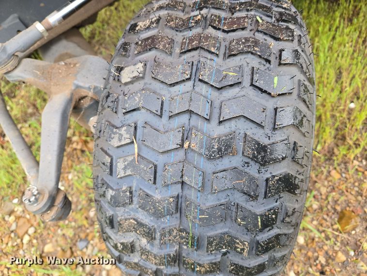 image for item EN8957 2015 Kubota F2690 lawn mower