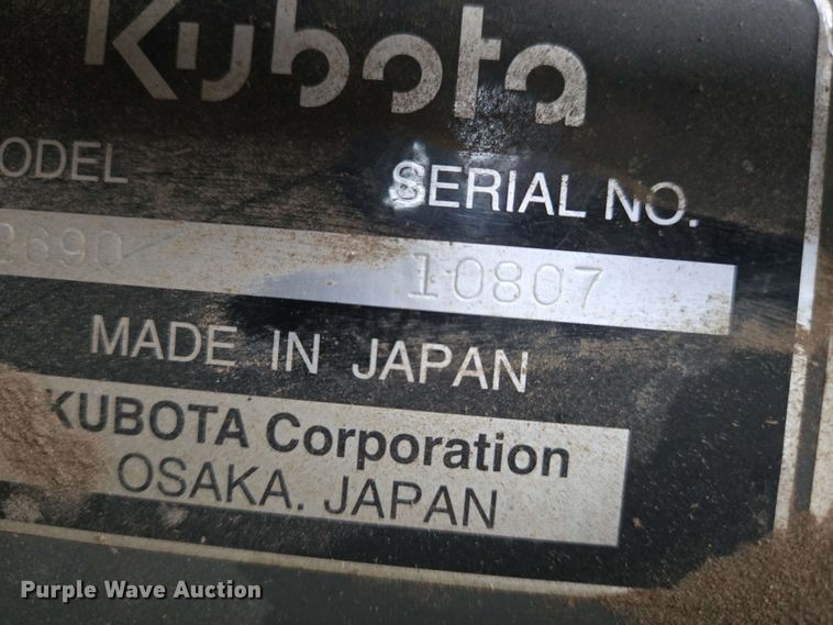 image for item EN8957 2015 Kubota F2690 lawn mower