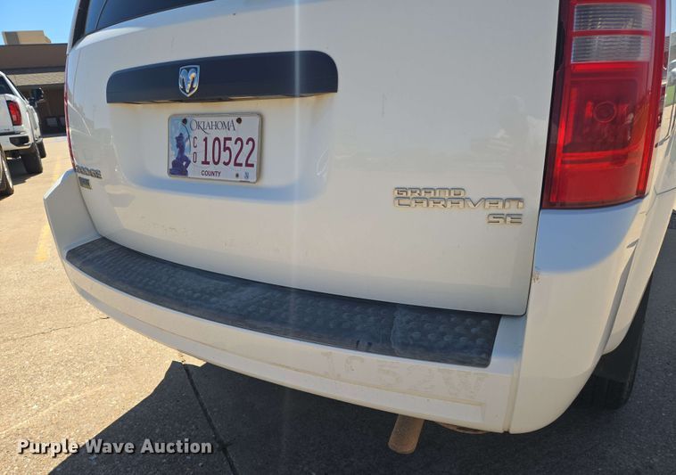 image for item EO0521 2010 Dodge Grand Caravan SE handicap accessible van