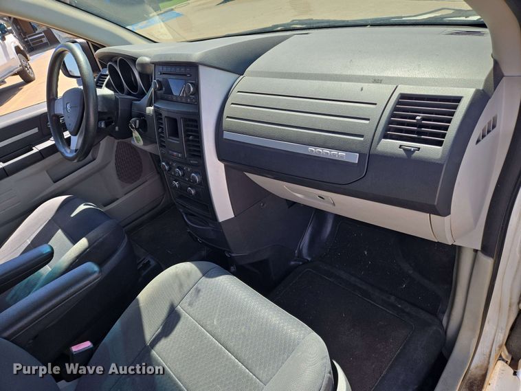 image for item EO0521 2010 Dodge Grand Caravan SE handicap accessible van