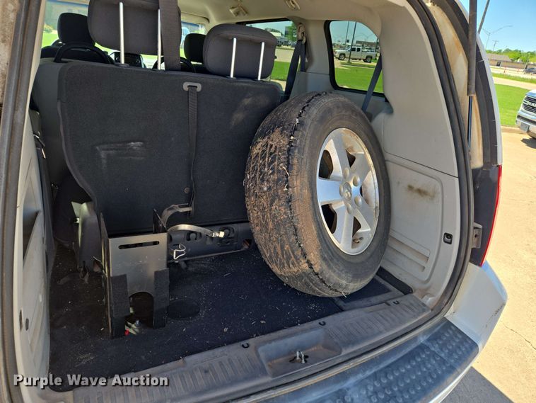 image for item EO0521 2010 Dodge Grand Caravan SE handicap accessible van