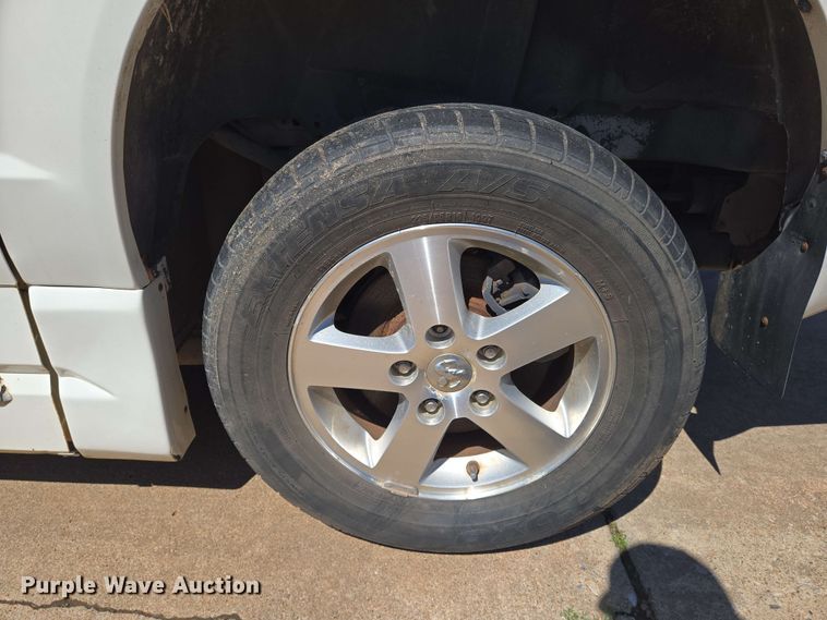 image for item EO0521 2010 Dodge Grand Caravan SE handicap accessible van