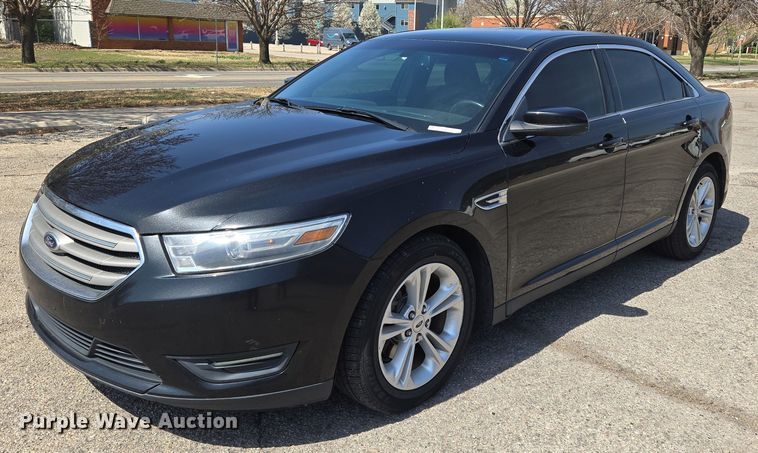 image for item EO0615 2013 Ford Taurus SEL 