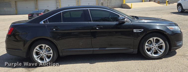 image for item EO0615 2013 Ford Taurus SEL 