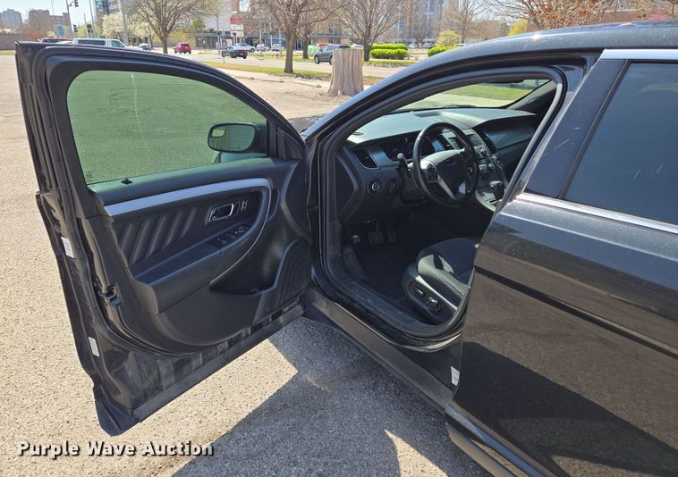 image for item EO0615 2013 Ford Taurus SEL 