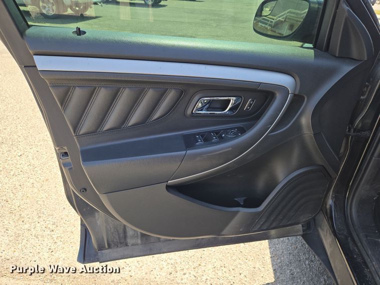 image for item EO0615 2013 Ford Taurus SEL 