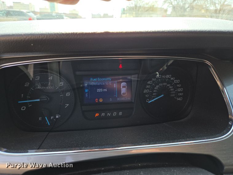 image for item EO0615 2013 Ford Taurus SEL 