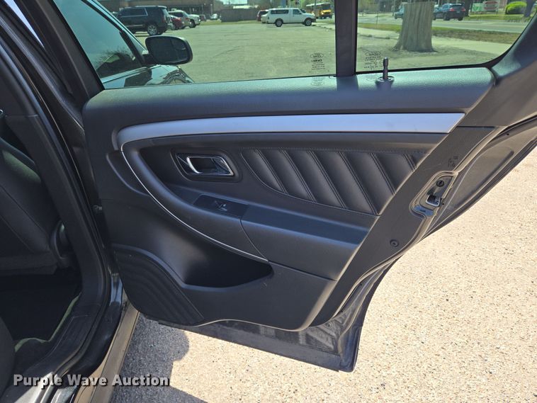 image for item EO0615 2013 Ford Taurus SEL 