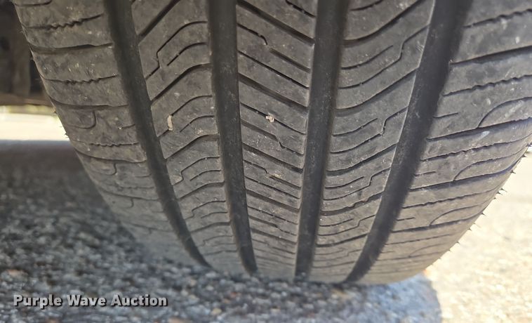 image for item EO0615 2013 Ford Taurus SEL 