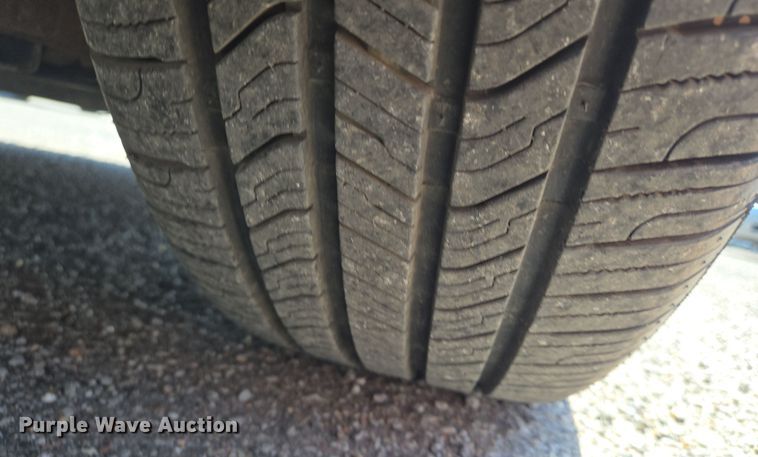 image for item EO0615 2013 Ford Taurus SEL 