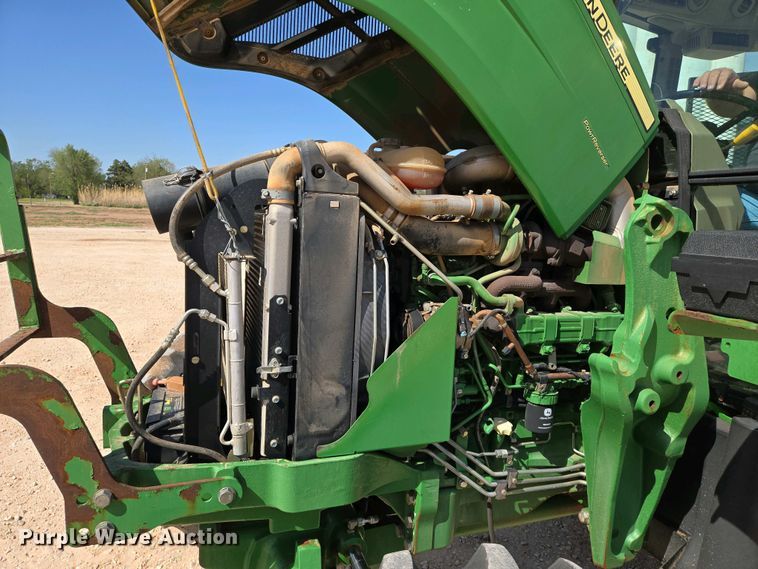 image for item EO0770 2013 John Deere 6105D MFWD tractor