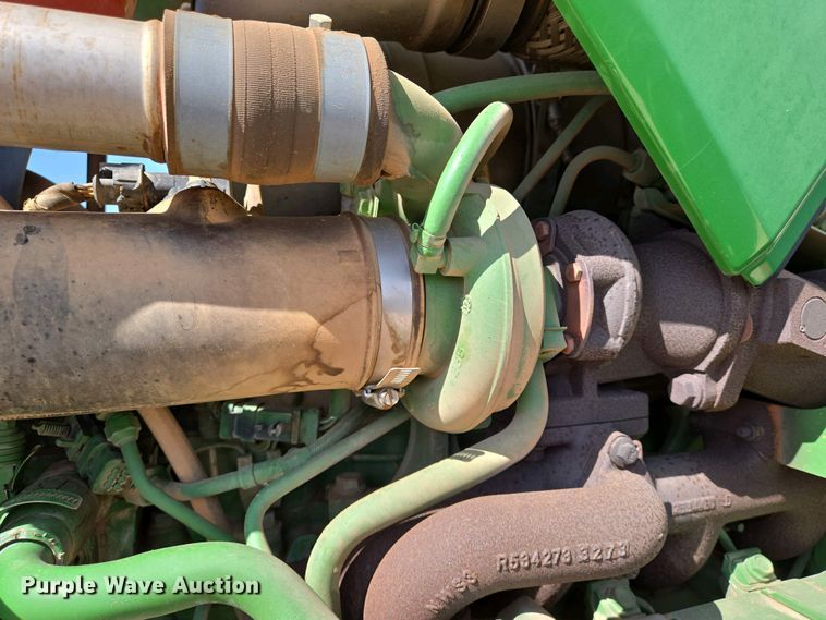 image for item EO0770 2013 John Deere 6105D MFWD tractor