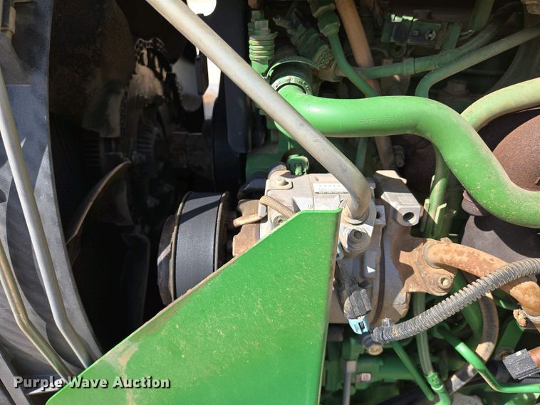 image for item EO0770 2013 John Deere 6105D MFWD tractor