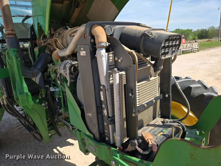 image for item EO0770 2013 John Deere 6105D MFWD tractor