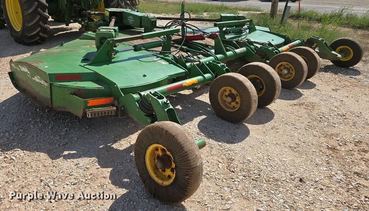 image for item EO0771 John Deere CX15 batwing rotary mower