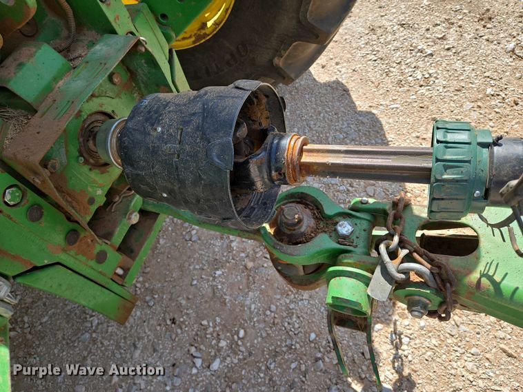 image for item EO0771 John Deere CX15 batwing rotary mower