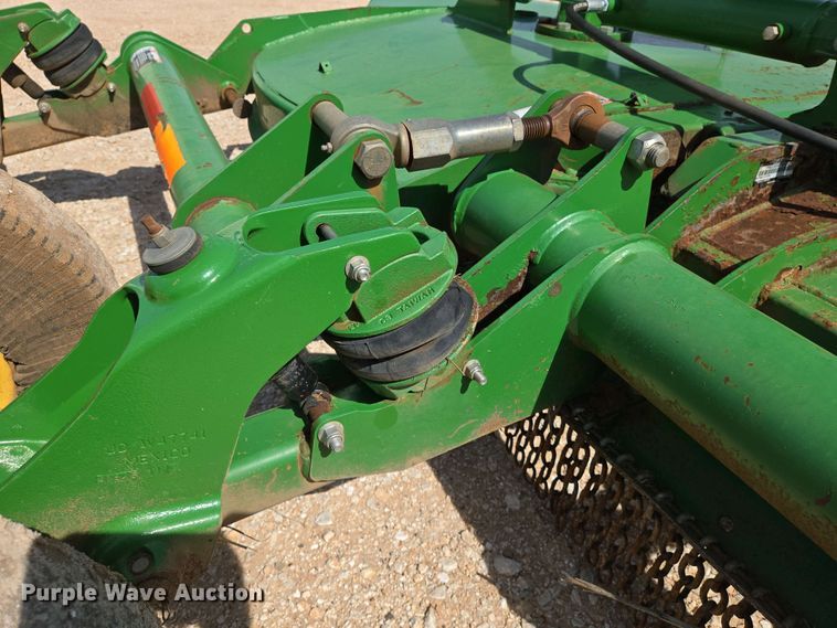 image for item EO0771 John Deere CX15 batwing rotary mower