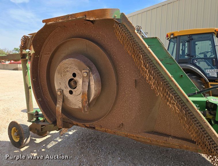 image for item EO0772 John Deere CX15 batwing rotary mower