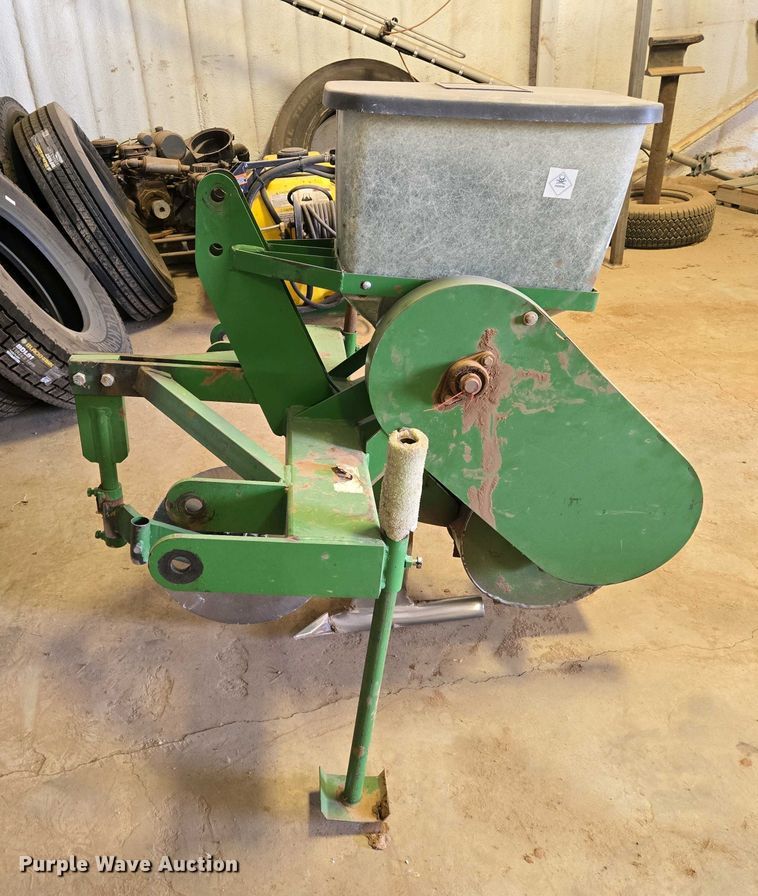 image for item EO0773 Eilers gopher getter applicator