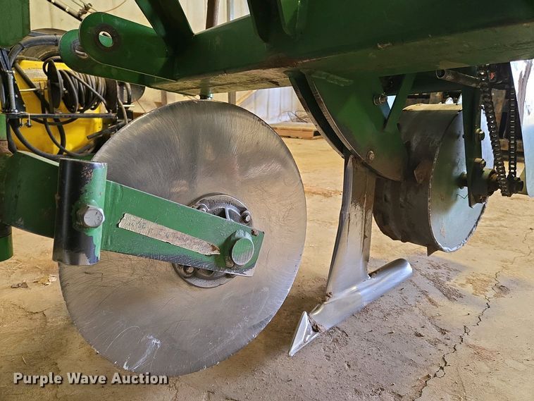 image for item EO0773 Eilers gopher getter applicator