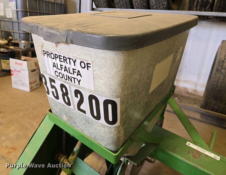 image for item EO0773 Eilers gopher getter applicator