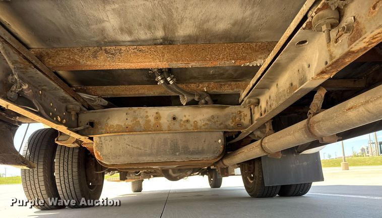 image for item EQ1378 2003 Ford E350 Super Duty shuttle bus