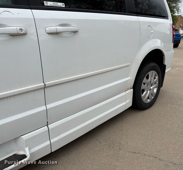 image for item EQ1451 2014 Dodge Grand Caravan handicap accessible van