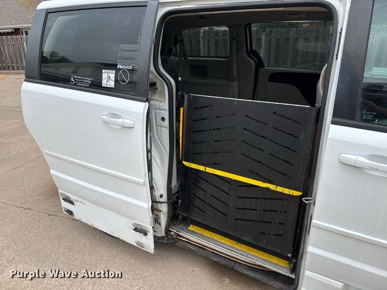 image for item EQ1451 2014 Dodge Grand Caravan handicap accessible van